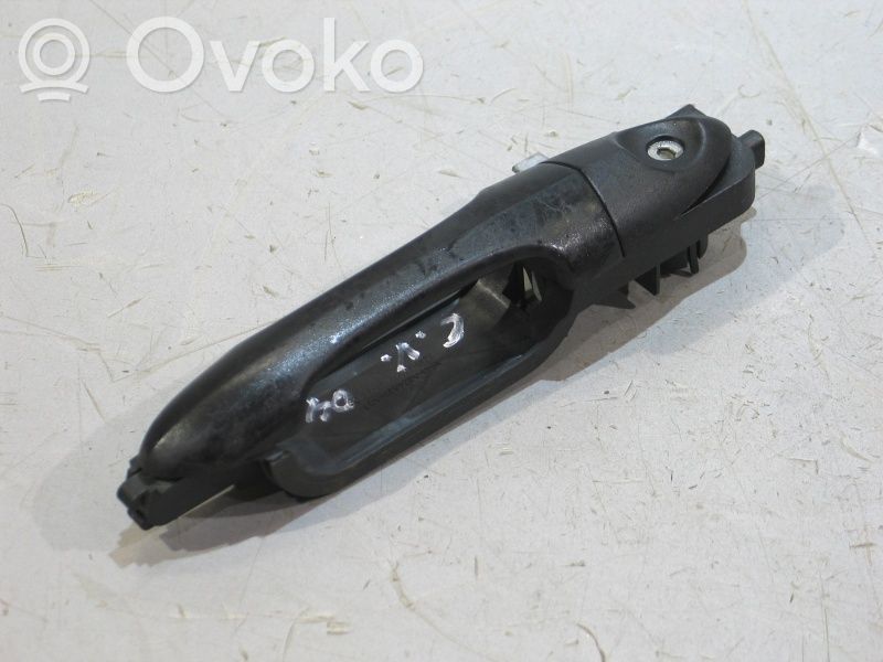 Ford Focus Front door exterior handle/bracket 