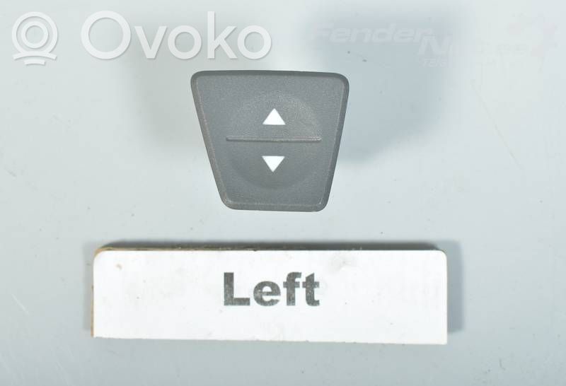 Electric window control switch   735360836
