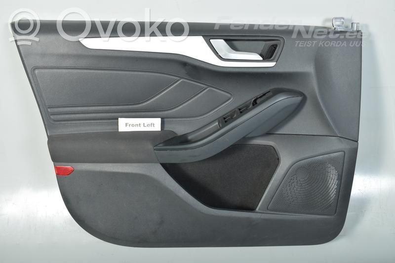 Ford Focus Etuoven verhoilu 