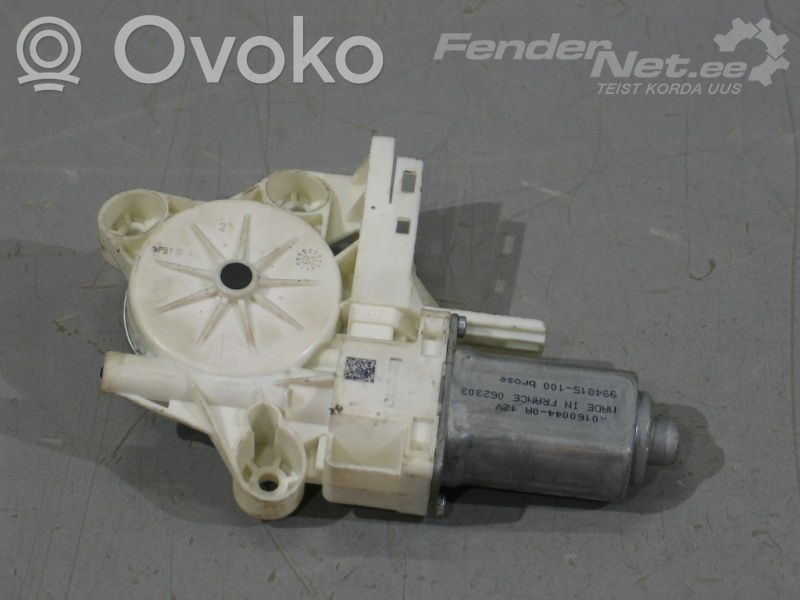 Ford C-MAX I Elektryczny podnośnik szyby drzwi przednich 