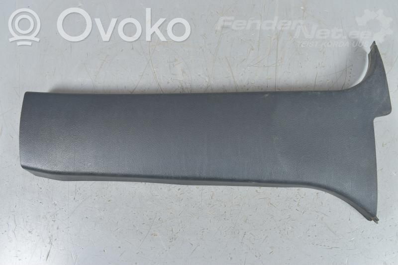 (B) pillar trim (bottom)   51438259258