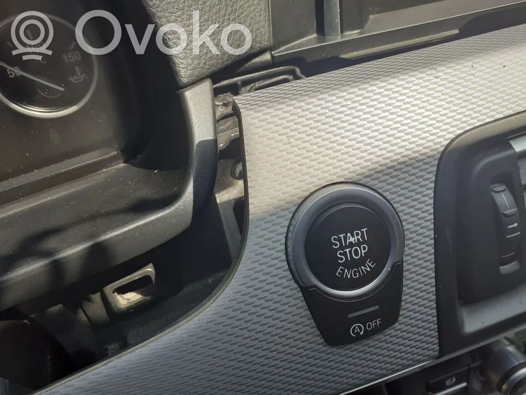 BMW 5 F10 F11 Moottorin start-stop-painike/kytkin 