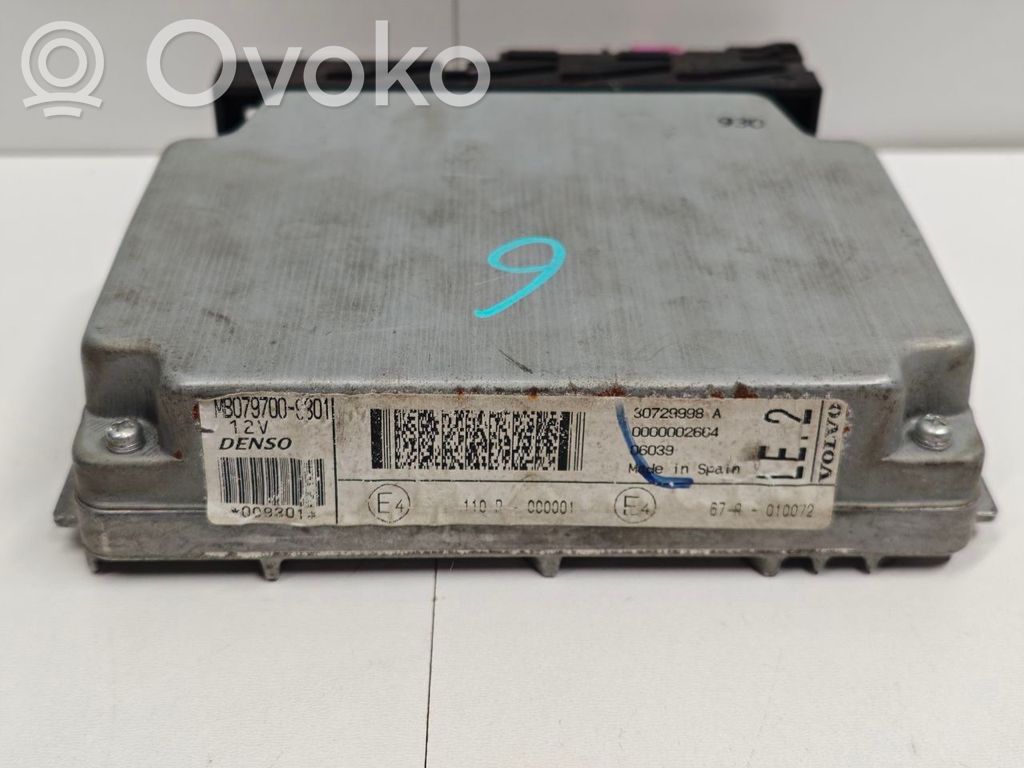 Unidad de control/módulo del motor   30729998A