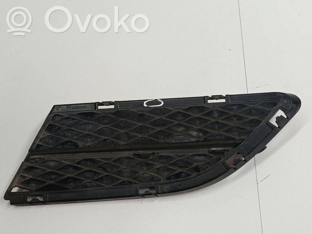 BMW 3 E90 E91 Front bumper lower grill 