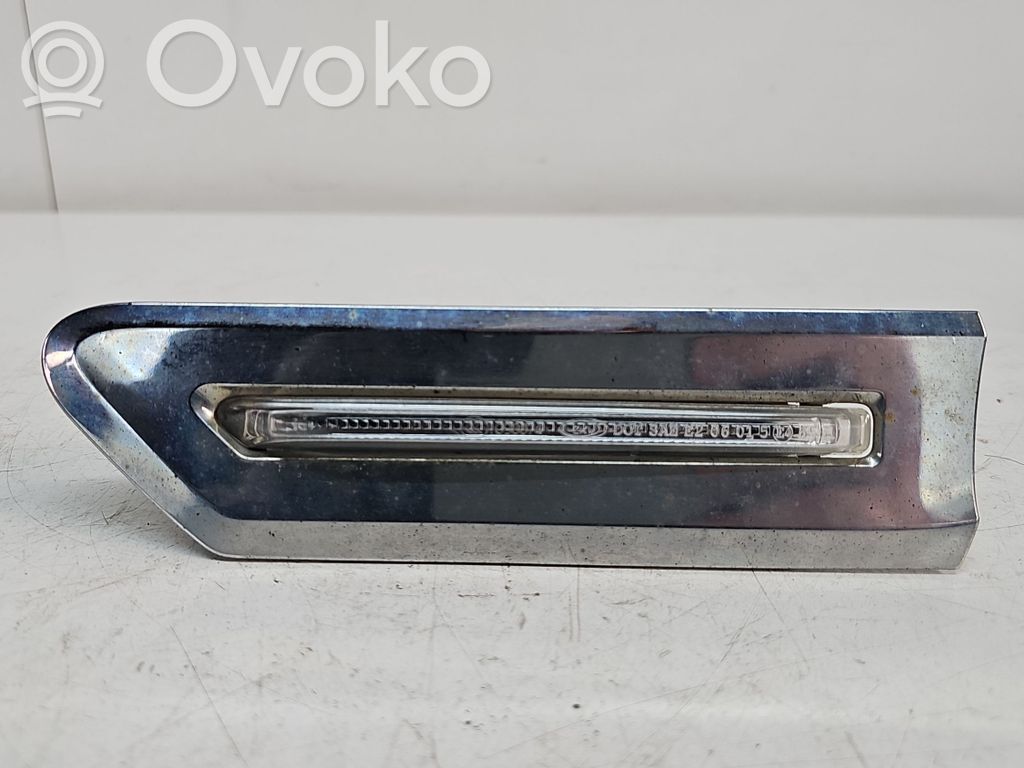 BMW 7 F01 F02 F03 F04 Kierunkowskaz błotnika przedniego 