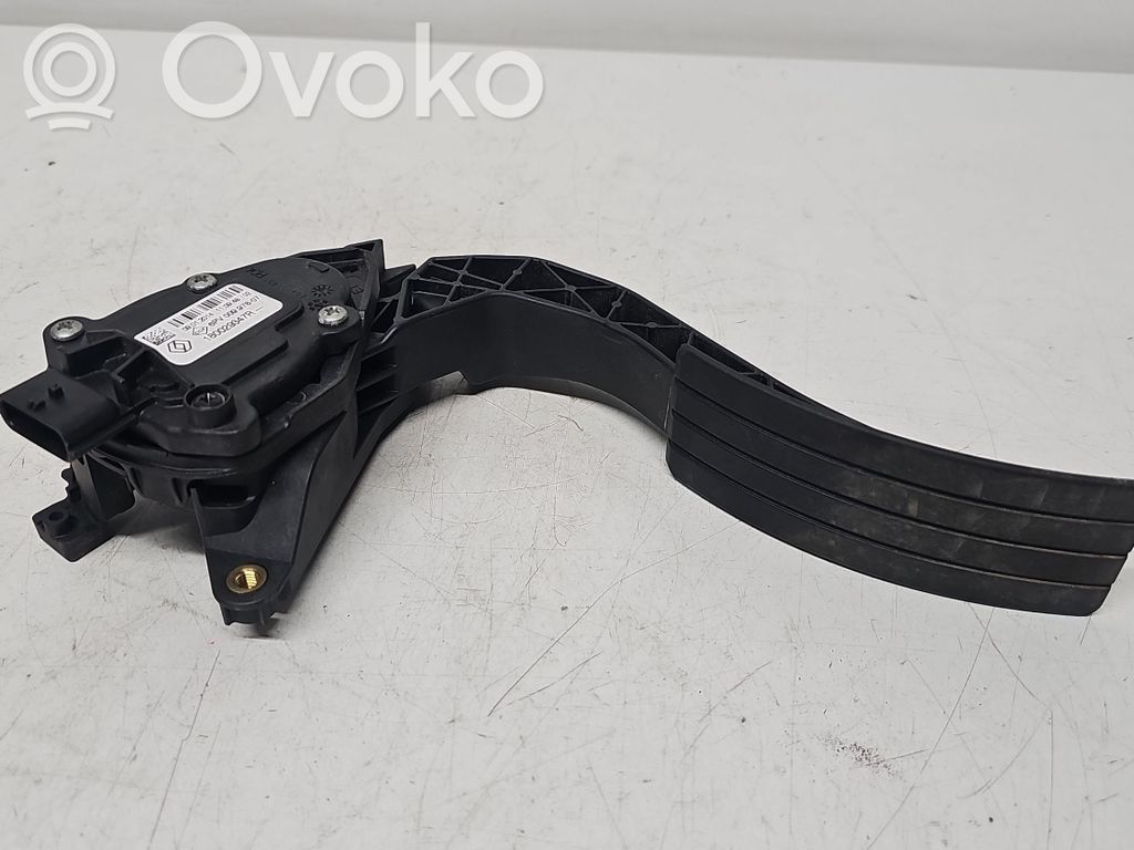Renault Captur Accelerator throttle pedal 