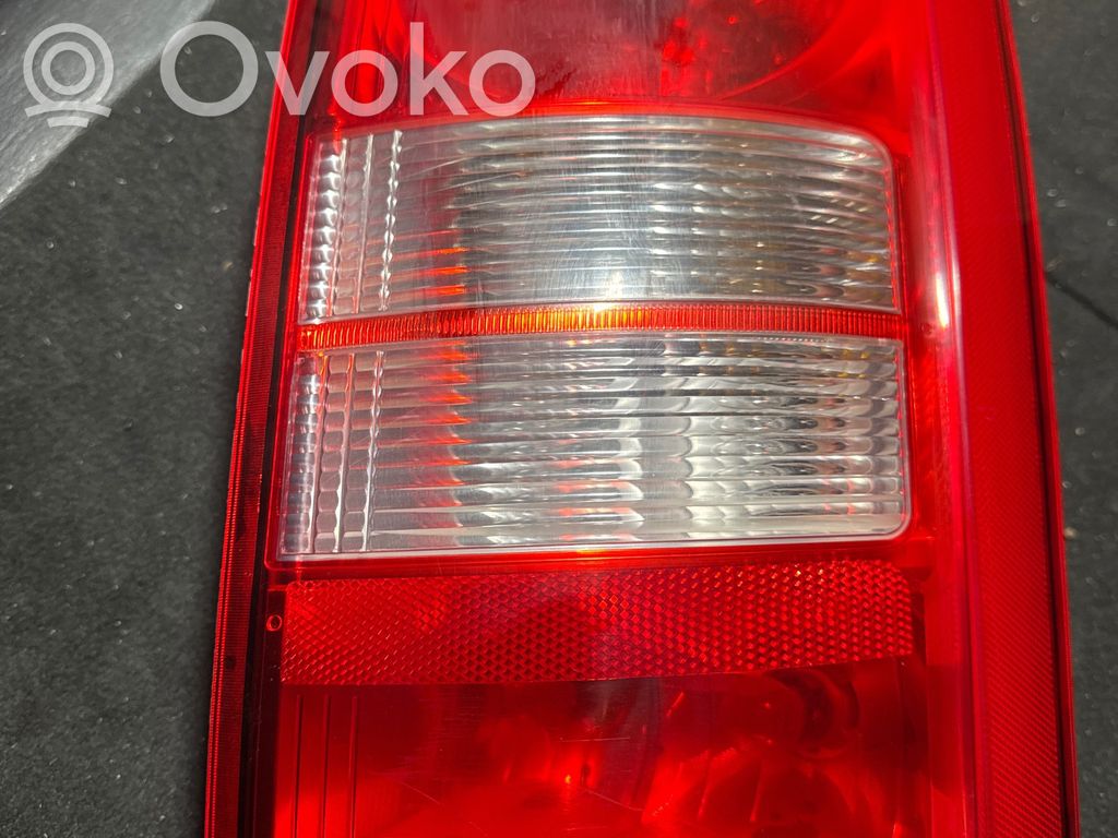 Chrysler Grand Voyager V Luci posteriori 