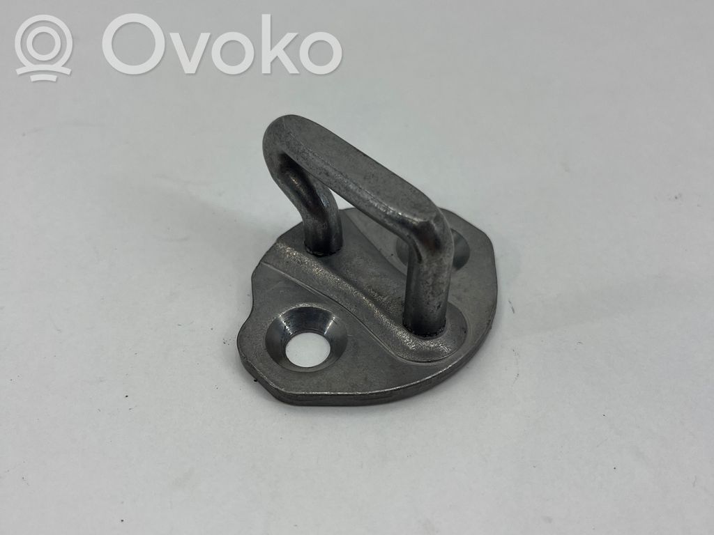 Trunk lock loop   9883752