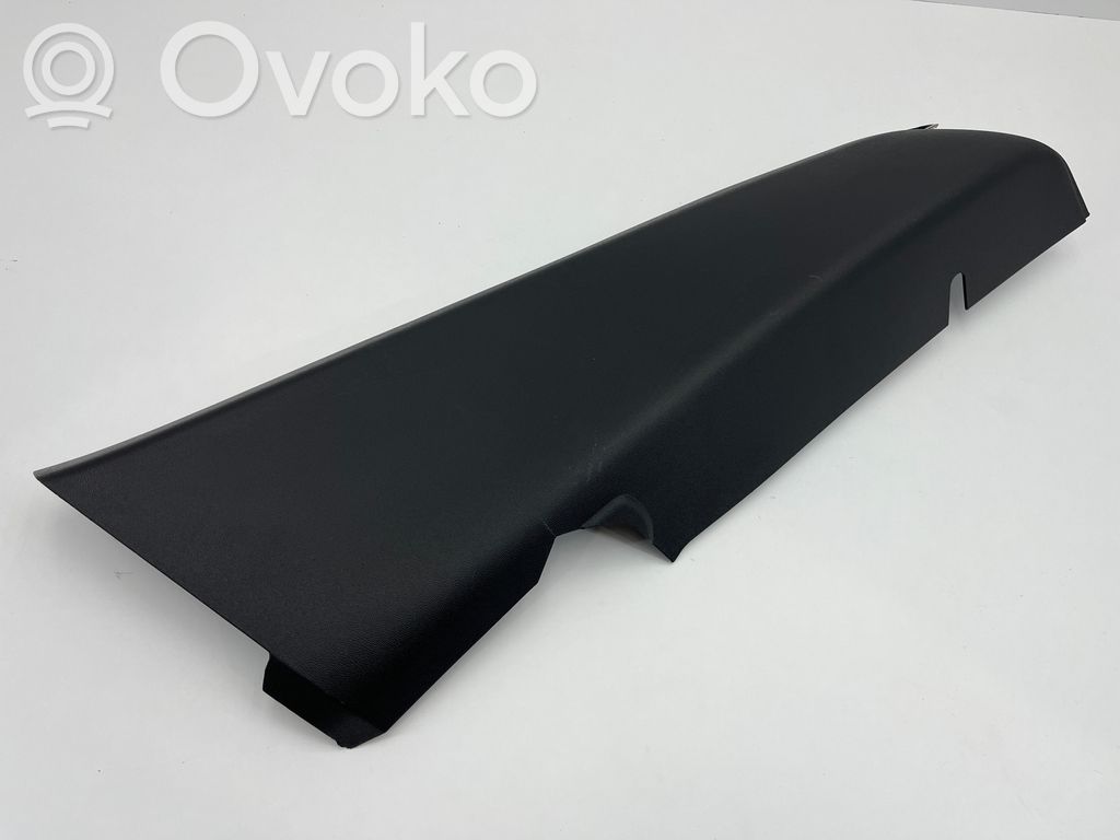 Volvo XC40 Pilar (C) 