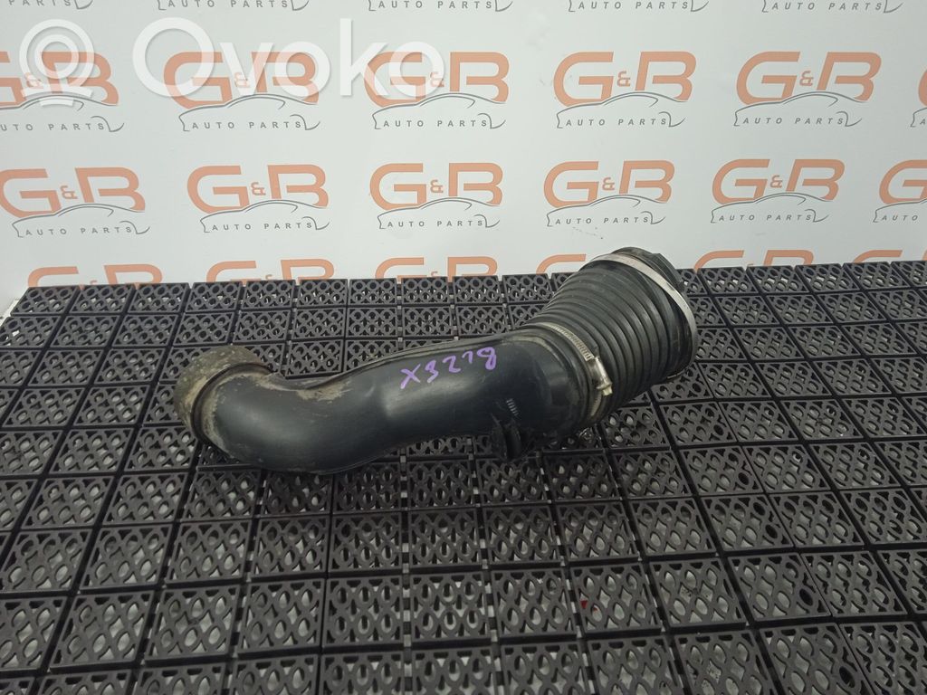 BMW X3 E83 Air intake hose/pipe 