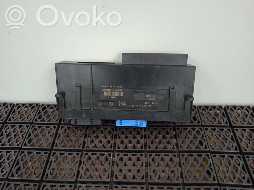 BMW 1 E81 E87 Modul confort 