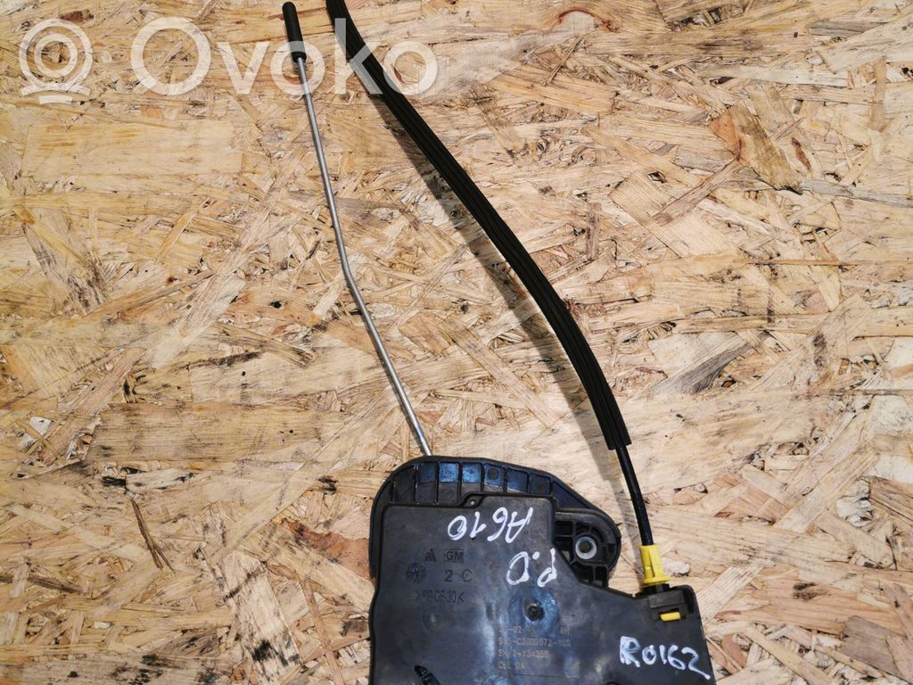 Opel Astra K Front door lock 
