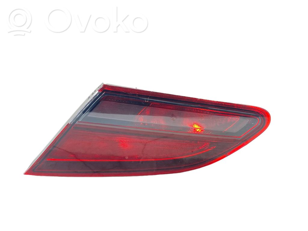 Opel Astra J Lampy tylnej klapy bagażnika 