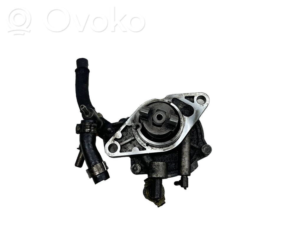 Opel Corsa D Pompa podciśnienia / Vacum 