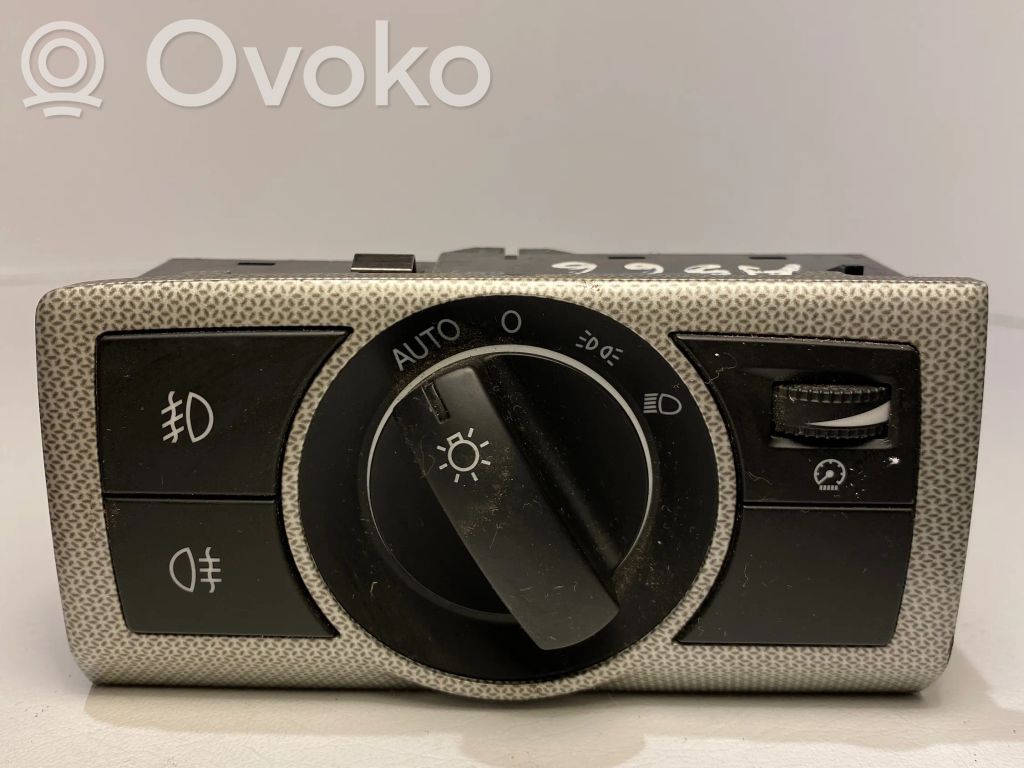 Opel Antara Light switch 