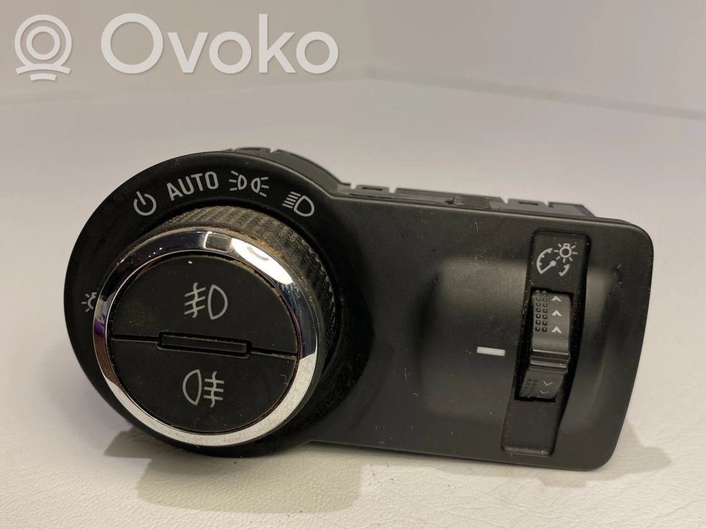 Opel Mokka Light switch 