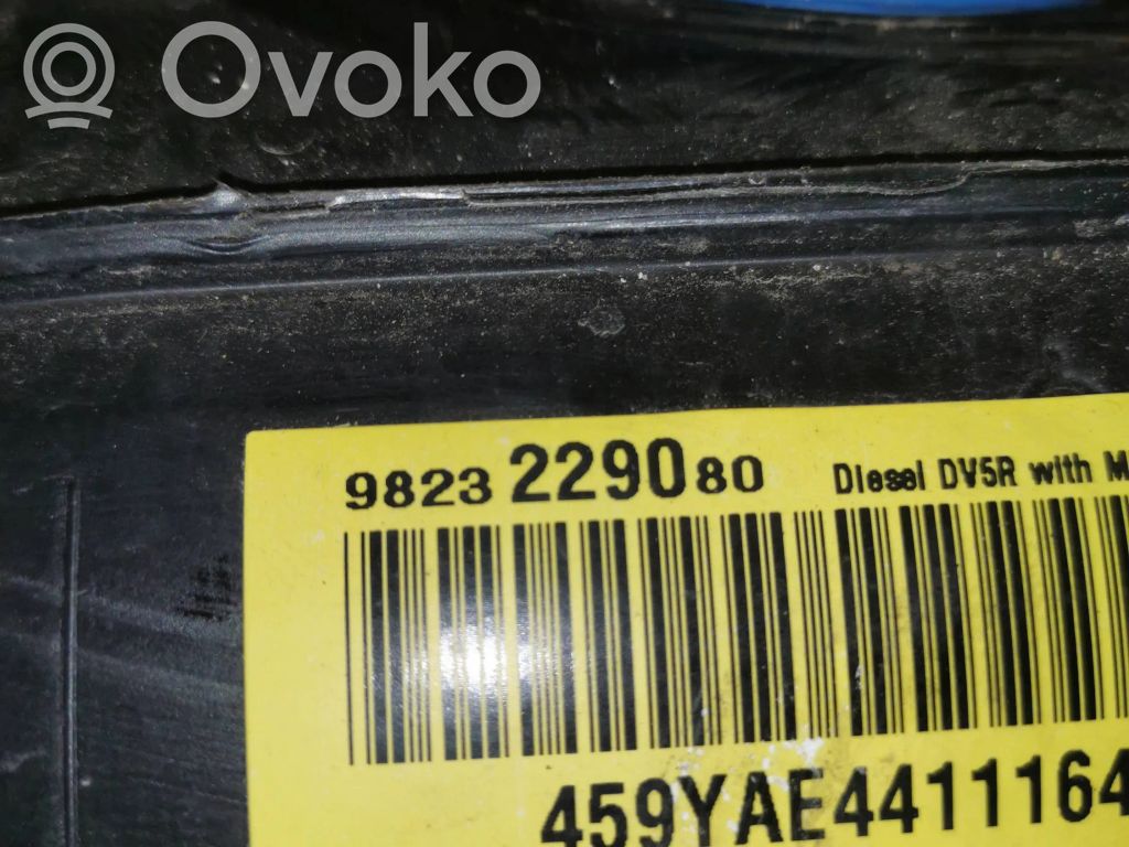 Opel Corsa F Polttoainesäiliö 