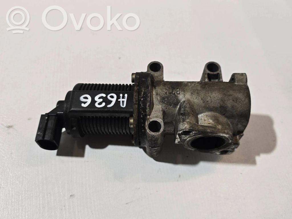 Opel Astra H Zawór EGR 