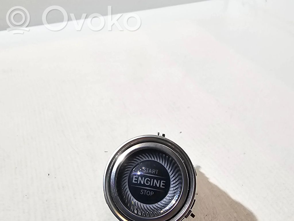Mercedes-Benz E W213 Przycisk zapłonu Start / Stop 
