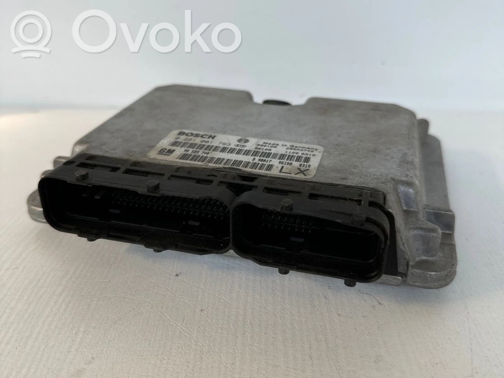 Engine control unit/module   90589740,0281001793