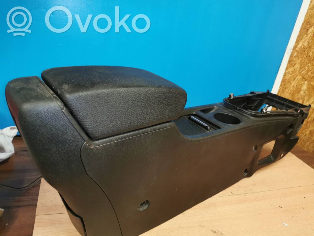 Opel Astra J Armrest 