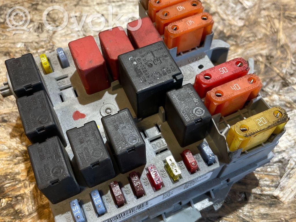 Módulo de fusible   50504455,57657,11908,A223