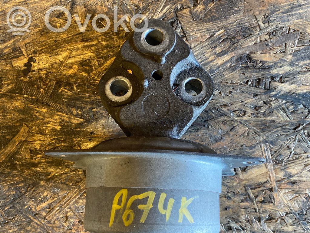 Opel Signum Engine mount bracket 