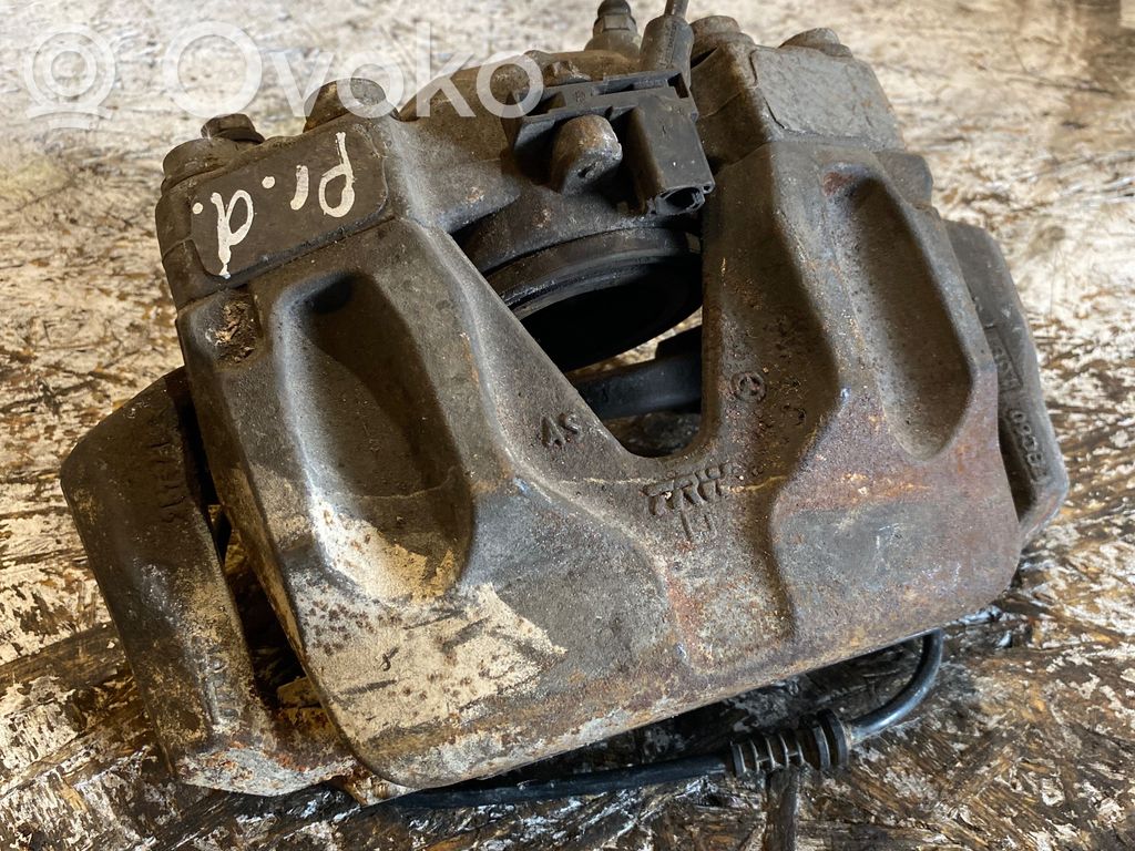 Mercedes-Benz C W204 Pinza del freno anteriore 