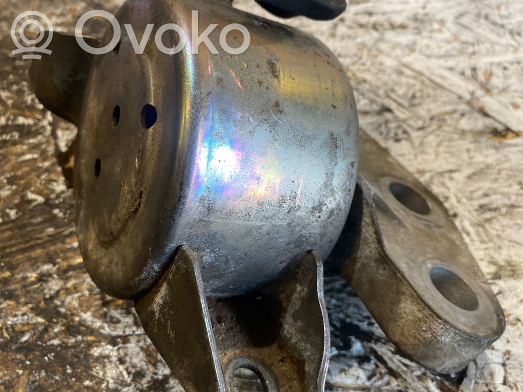 Opel Corsa D Engine mount bracket 