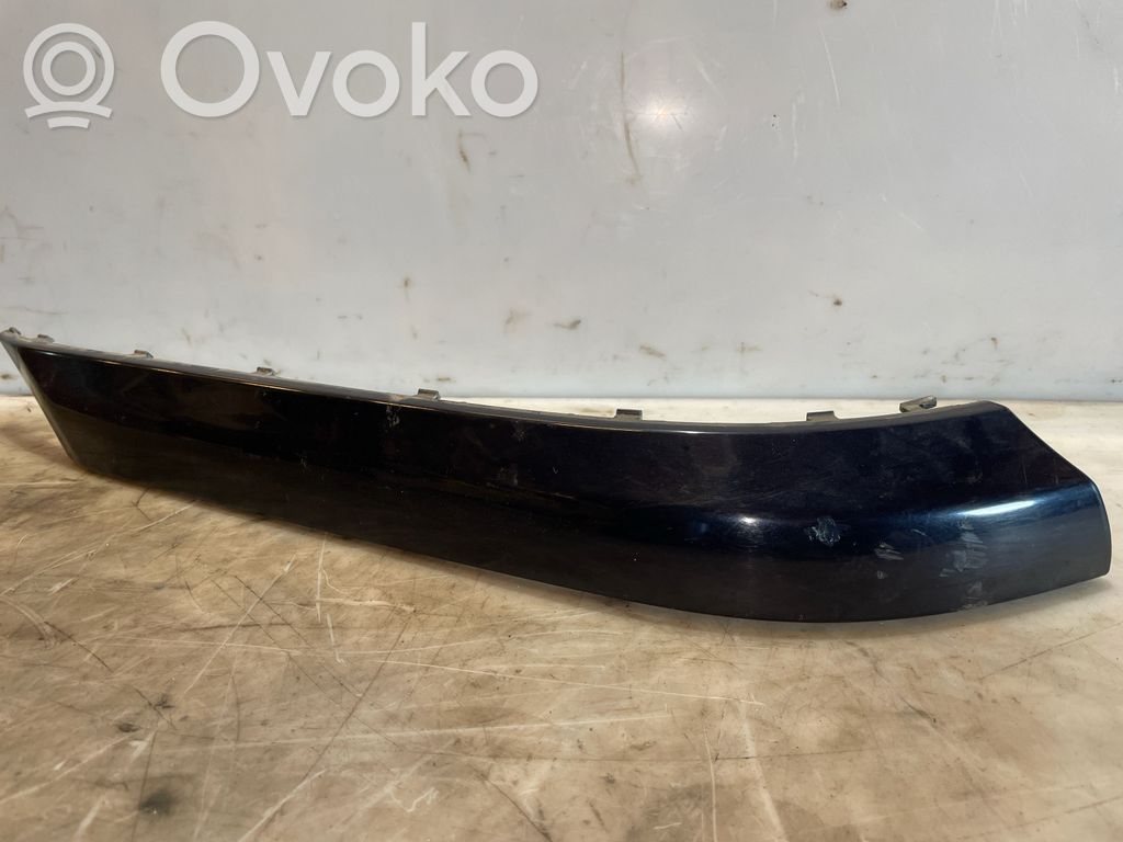 Mercedes-Benz C W203 Listwa zderzaka tylnego 