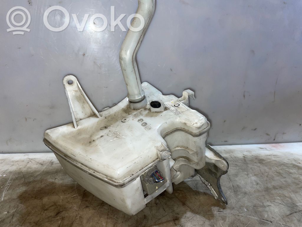 Toyota Auris 150 Zbiornik płynu do spryskiwaczy szyby przedniej / czołowej 