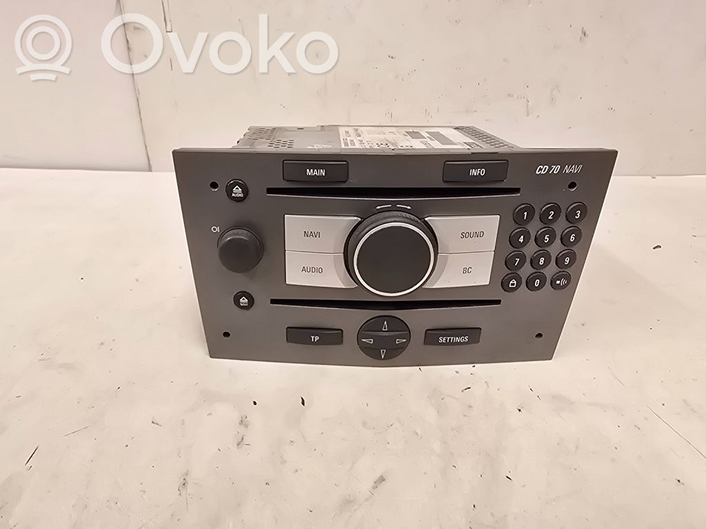 Opel Astra H Panel / Radioodtwarzacz CD/DVD/GPS 