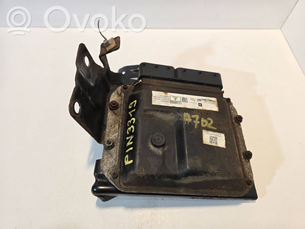 Opel Zafira B Sterownik / Moduł ECU 