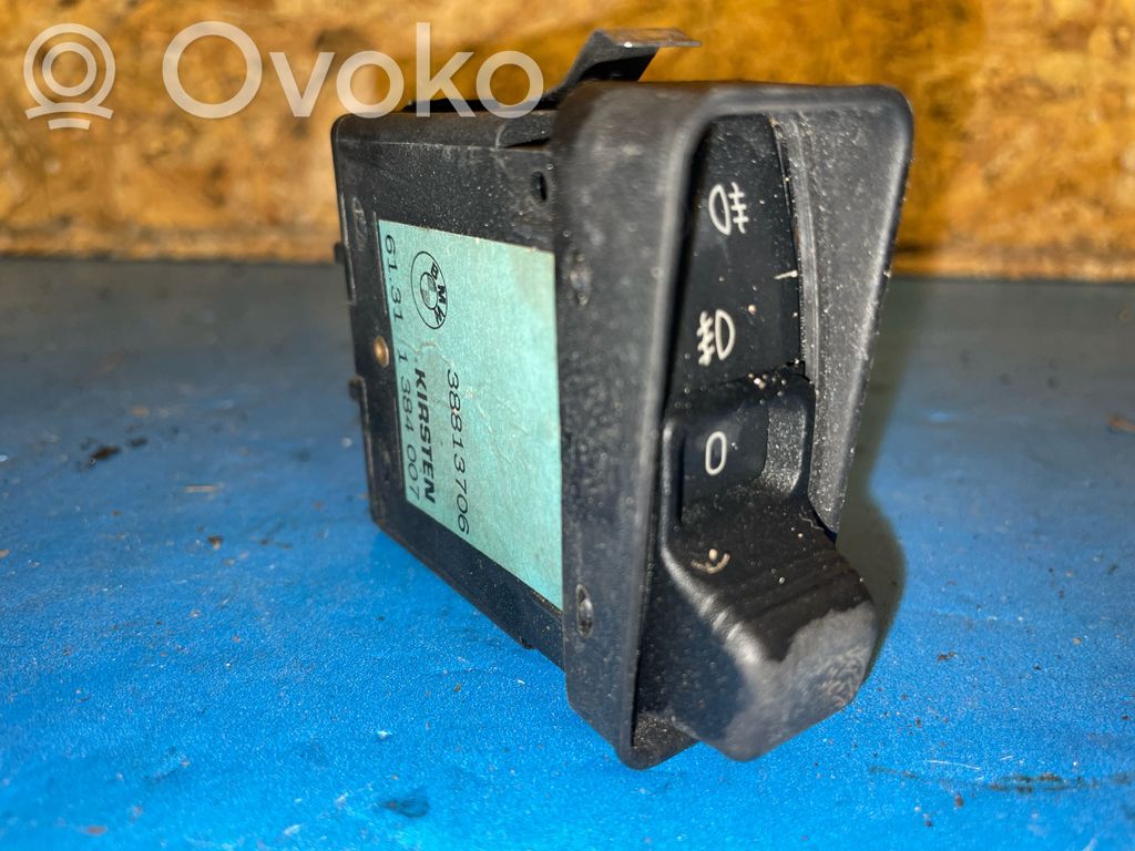 Fog light switch   1384007,38813706