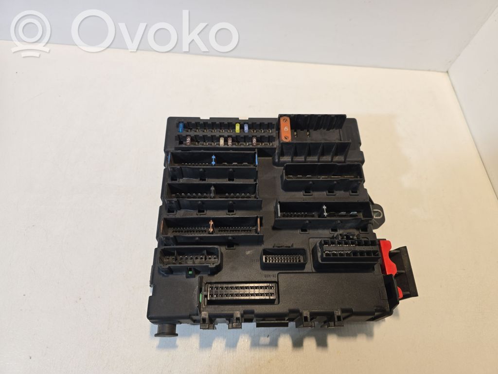 Opel Vectra C Fuse module 