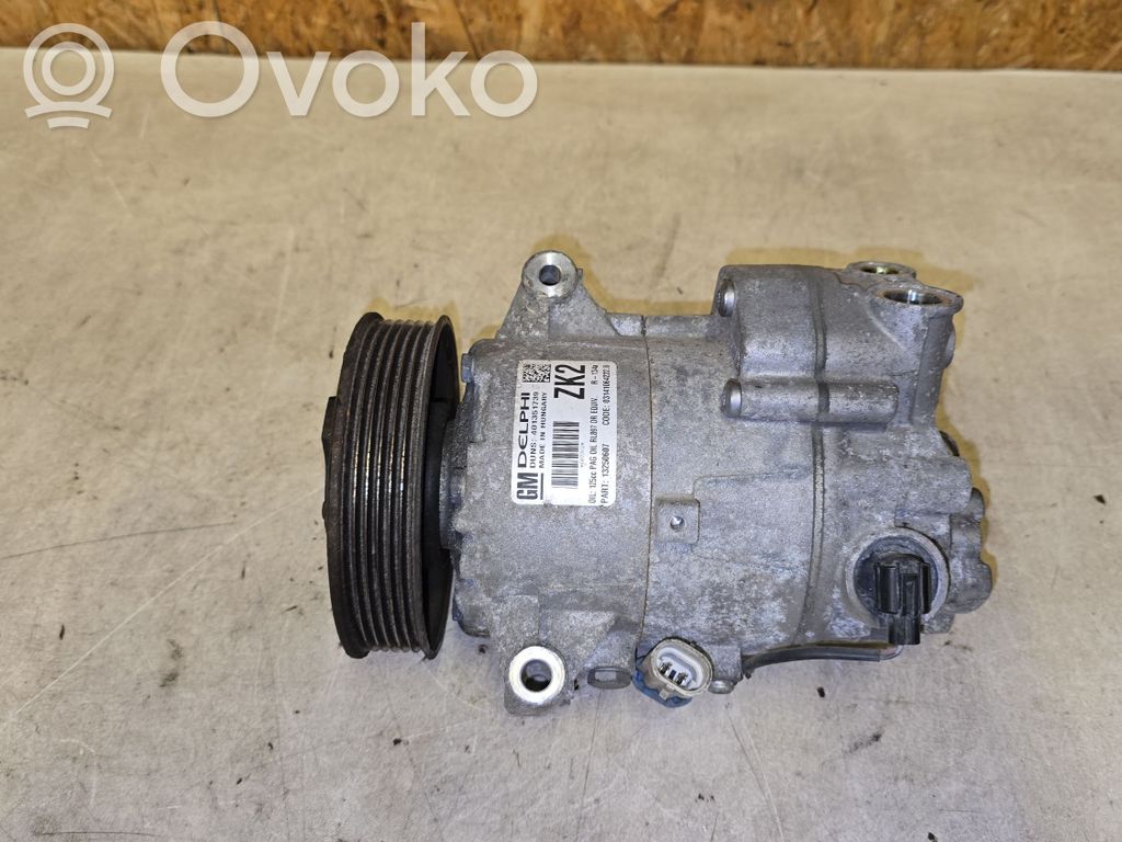 Opel Astra J Klimakompressor Pumpe 
