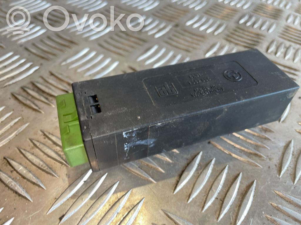 Citu veidu vadības bloki / moduļi   1382995,6131