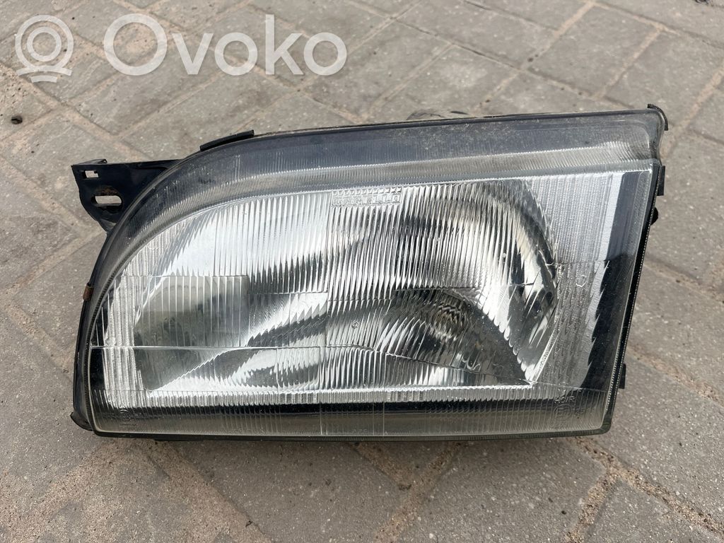 Ford Transit Priekšējais lukturis 