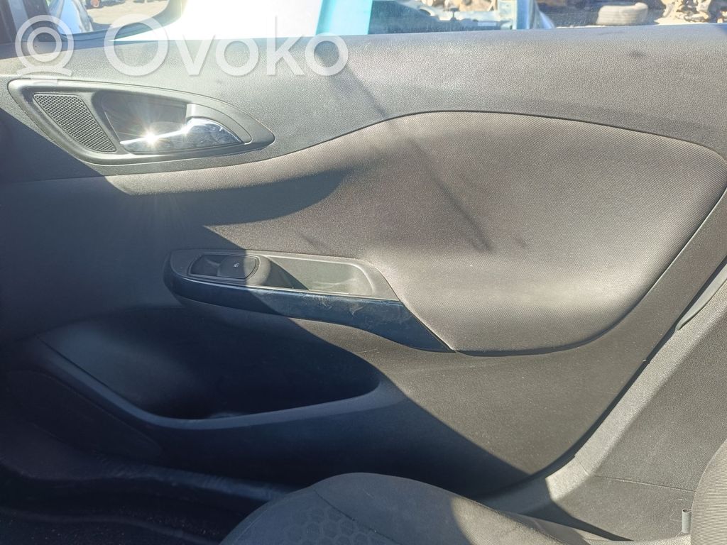 Front door card panel trim   13403446