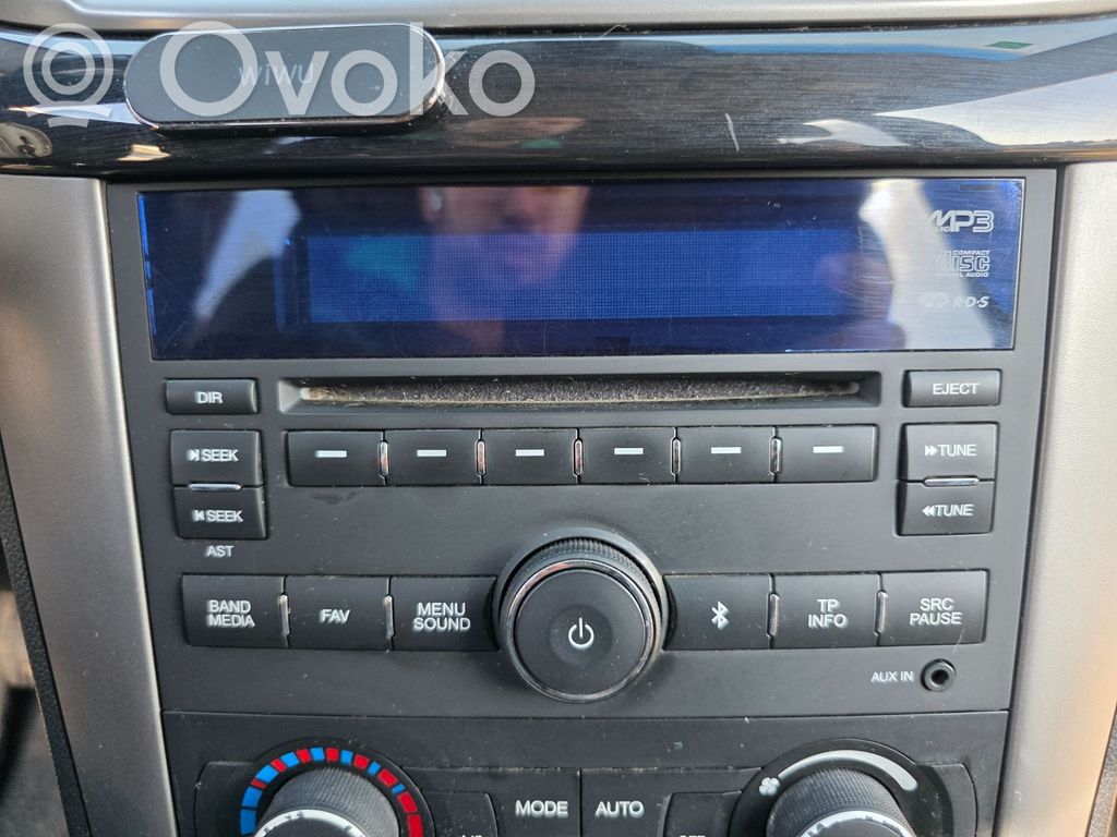 Chevrolet Captiva Unitate principală radio/CD/DVD/GPS 