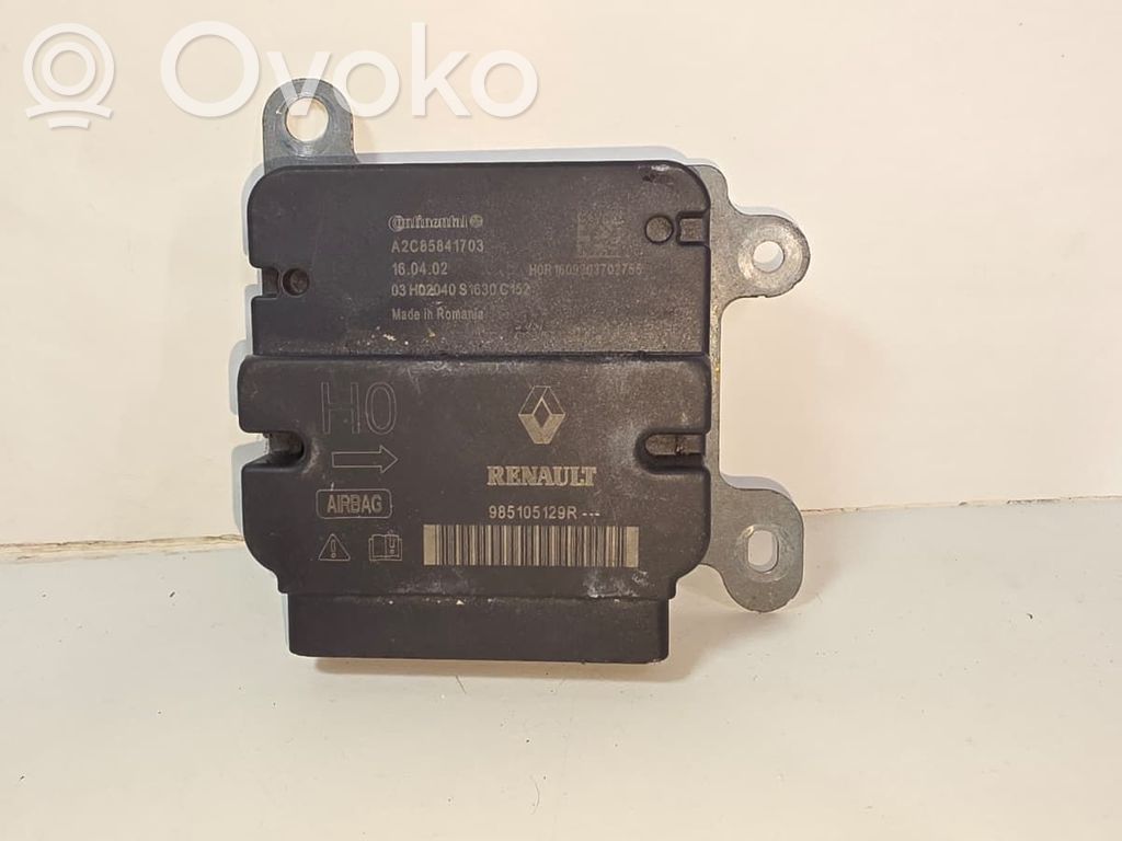 Dacia Duster Airbag control unit/module 