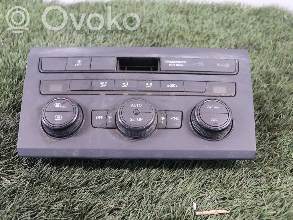 Seat Leon (5F) Climate control unit 