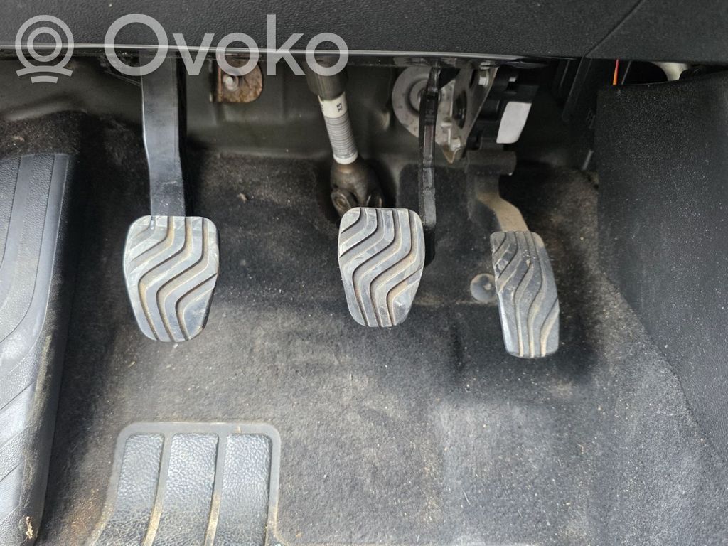 Renault Talisman Sankabos pedalas 