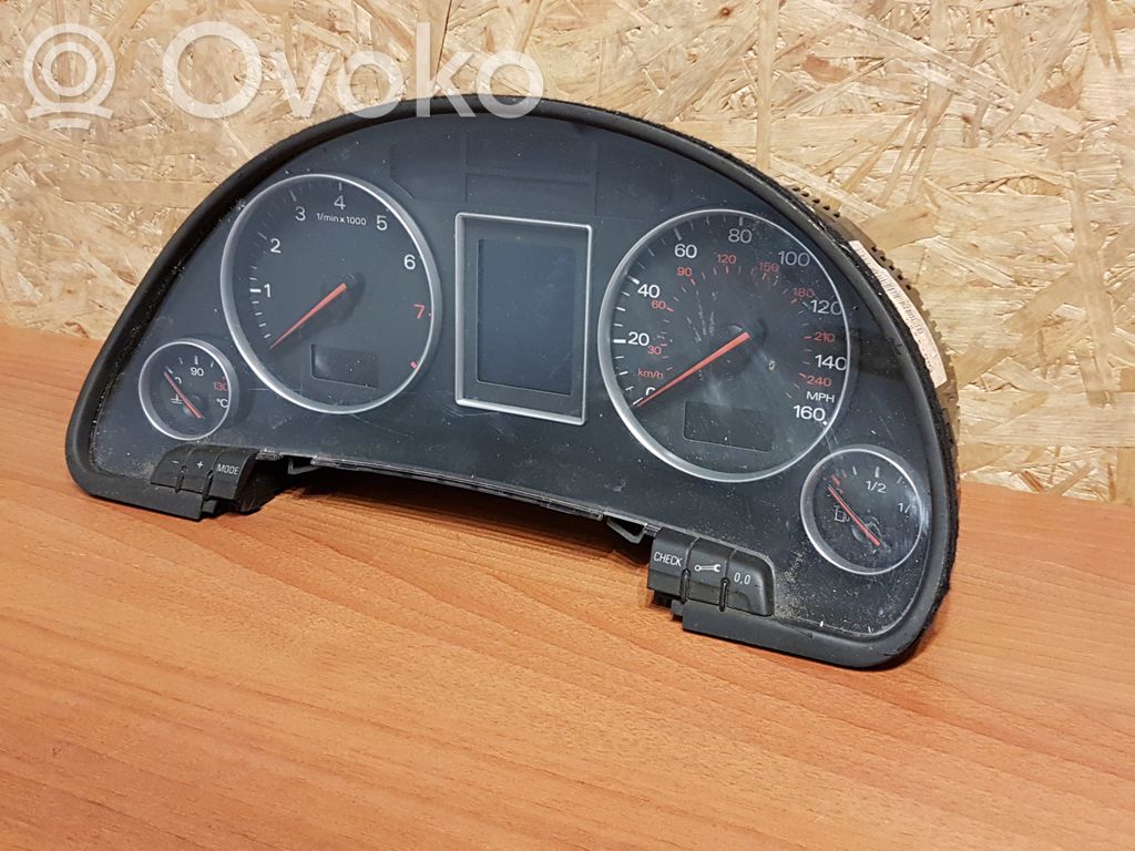 Audi A4 S4 B6 8E 8H Vitezometru (grup de instrumente) 