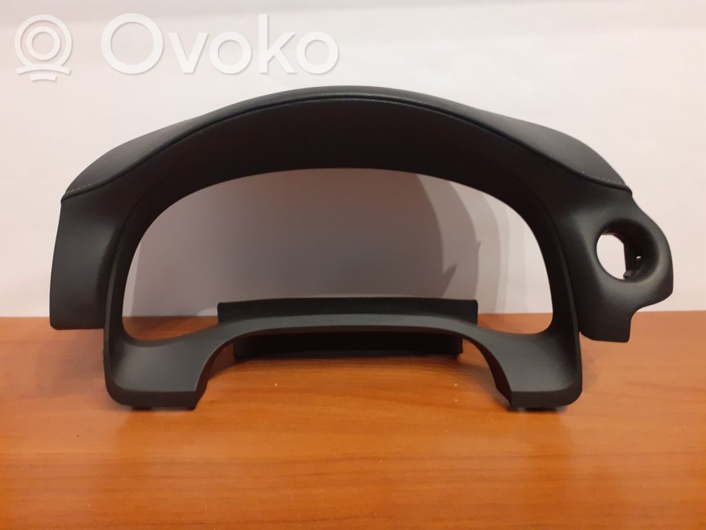 Lexus CT 200H Cornice cruscotto 