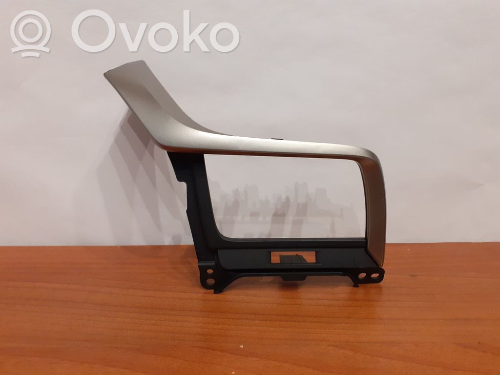 Lexus RX 450H Dashboard glove box trim 