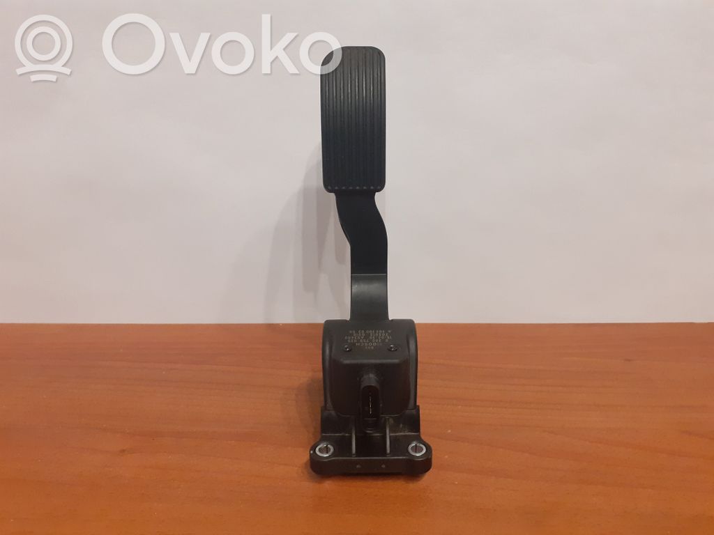 Mercedes-Benz Sprinter W906 Accelerator throttle pedal 