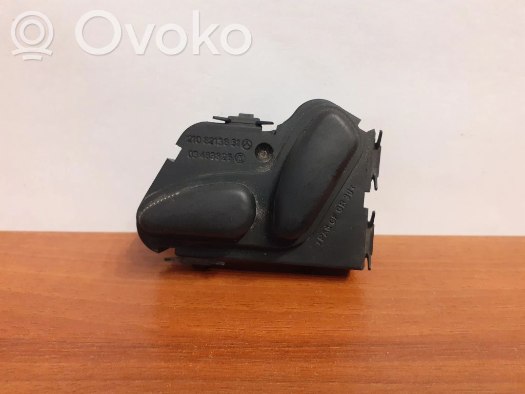 Mercedes-Benz E W210 Seat control switch 