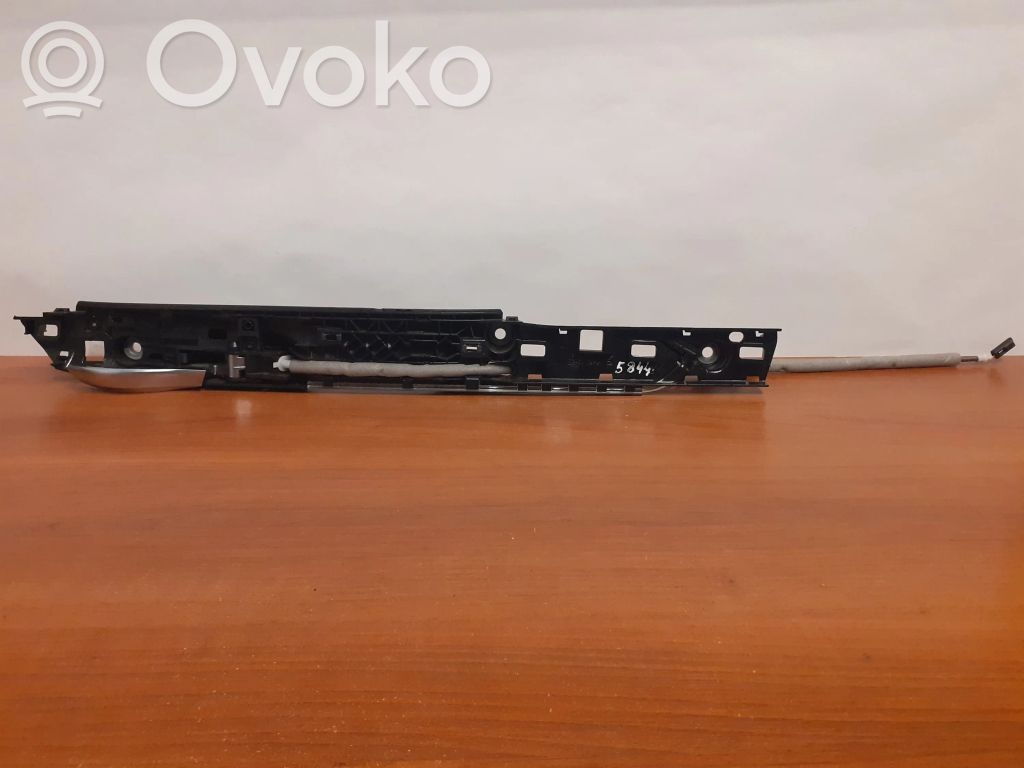 BMW 7 F01 F02 F03 F04 Rankenėlė atidarymo vidinė 