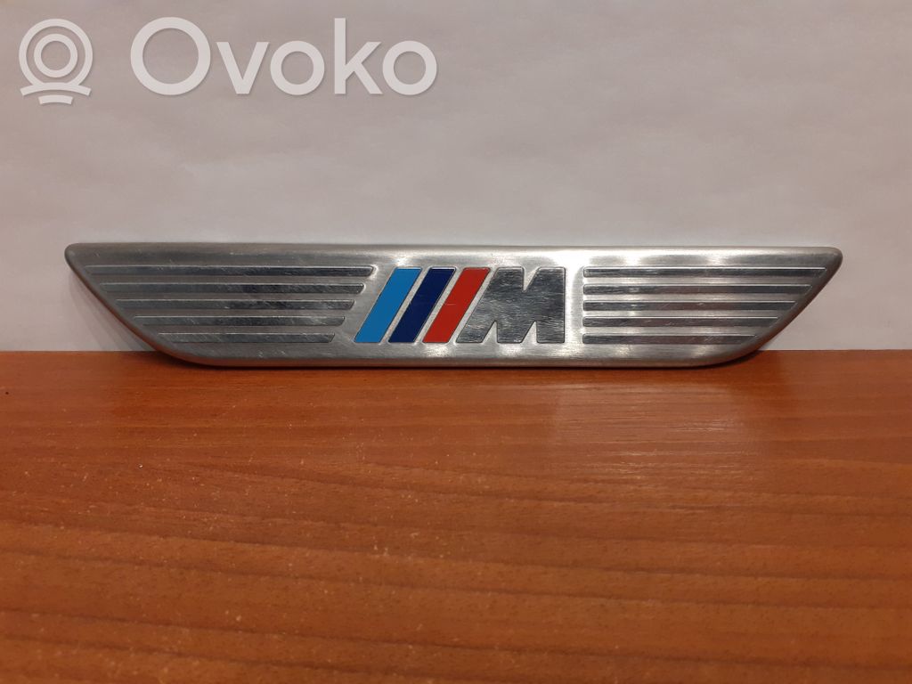 BMW X5 E70 Side skirt rear trim 